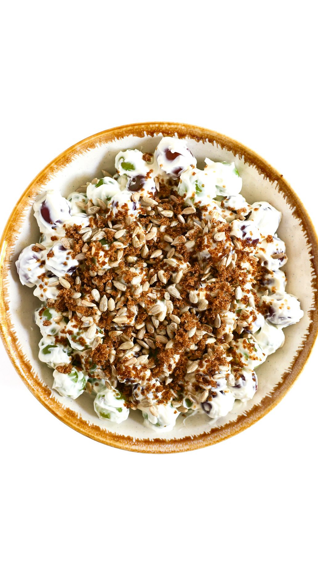 Turn your old-fashioned grape salad recipe into an allergy-free delight! 😋
*
Creamy Vegan Grape Salad (Allergy-Free) 🍇
*
This Creamy Dreamy Grape Salad is:👇
Gluten-Free ❤️
Allergy-Free 🧡
Vegan 💛
Easy, Quick, Simple Ingredients💚
No-Cook & Make-Ahead Friendly 💙
Perfect Potluck Dessert or Side Dish 💜
*
This creamy Vegan Grape Salad recipe is a sweet and easy Southern classic! This old-fashioned fruit salad is made gluten-free and allergy-free using dairy-free cream cheese, sour cream, juicy grapes, and sunflower seeds to make it nut-free! Simple and quick, just like the original dessert salad, it’s a side dish perfect for potlucks, holidays, picnics, and every gathering in between! 🎉
*
Click the link in my bio @rebeccagf666 for the full recipe on the blog! 👆
https://strengthandsunshine.com/vegan-grape-salad/
*
#grapesalad #fruitsalad #vegan #glutenfree #dairyfree #allergyfree #nutfree #southernfood #summerrecipes